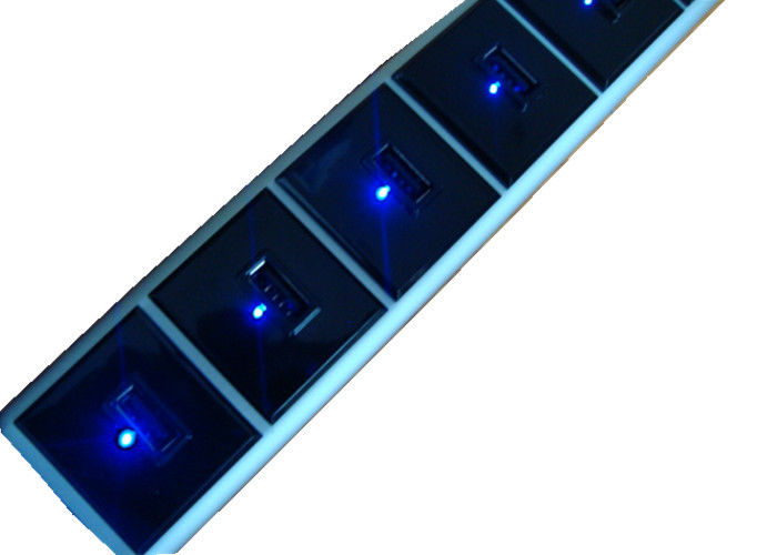 Ev / Ticari Kullanım için Aşırı Gerilim Koruması ile Çoklu 11 USB Bağlantı Noktası Güç Şeridi