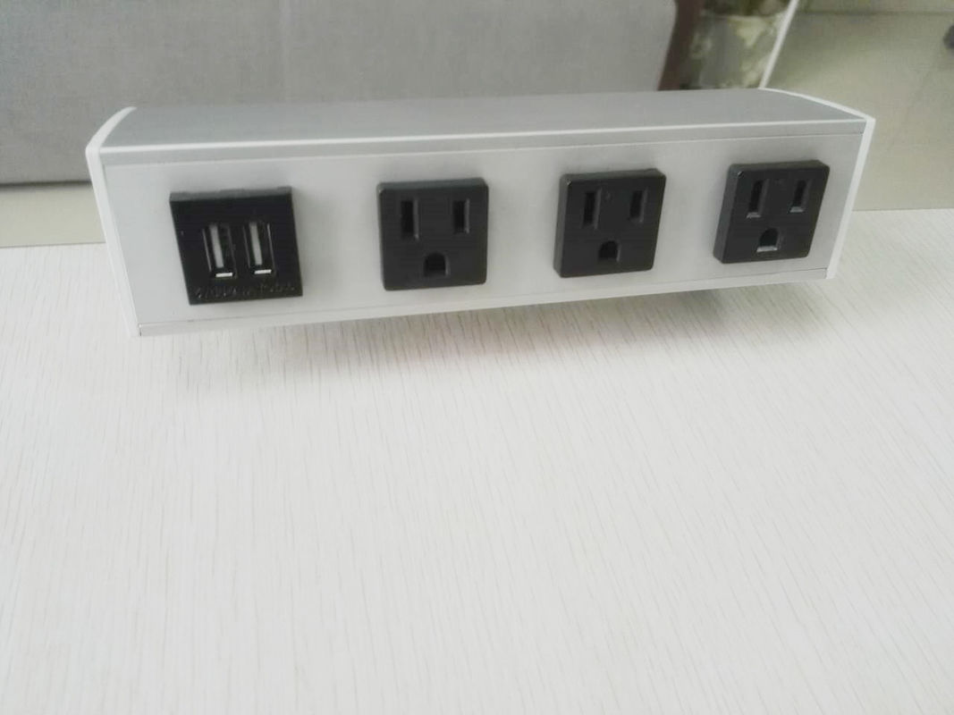 Laptop Cep Telefonu İçin 3 Çıkışlı ve 2 USB Portlu Masa Üstü Güç Prizleri