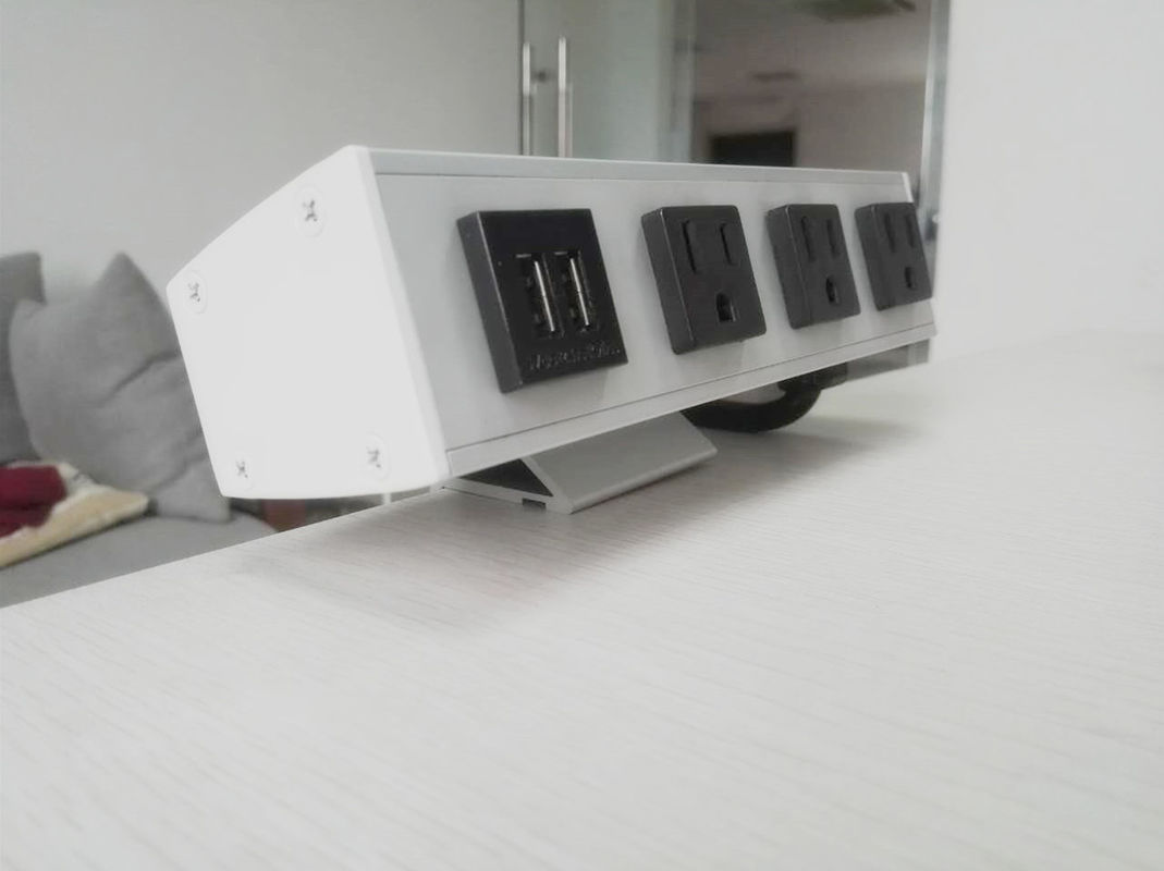 Laptop Cep Telefonu İçin 3 Çıkışlı ve 2 USB Portlu Masa Üstü Güç Prizleri