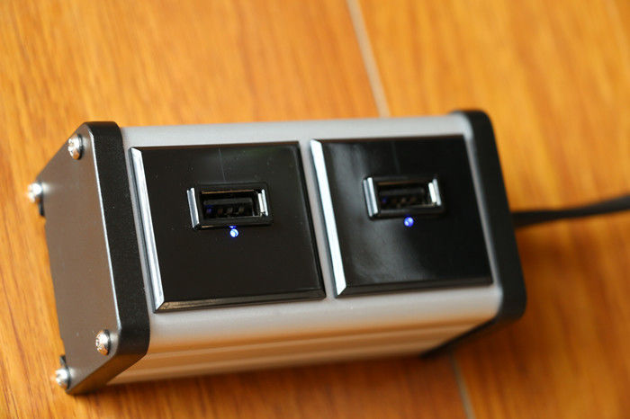 Cep Telefonu İçin Evrensel Masaüstü USB Şarj İstasyonu 2 Port Hızlı Şarj
