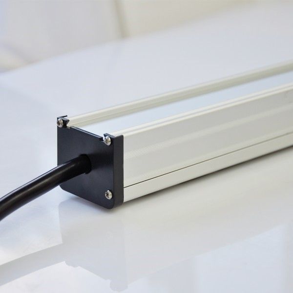 Entegre 15Amp Devre Kesici ile 9 Ft Topraklı Uzatma Kablosu Güç Çubuğu 9 Çıkış