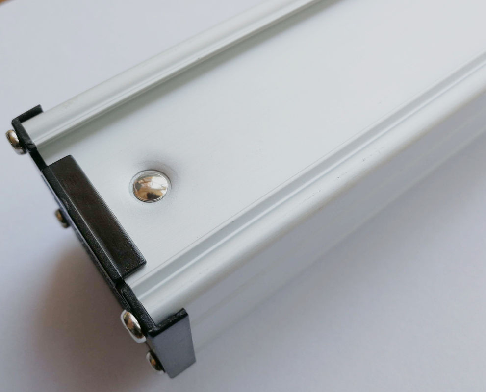 Alu Alaşımlı Konut ETL FCC CE Onaylı 5V 2.1A Sadece 4 USB Bağlantı Noktası Güç Şeridi Onaylandı